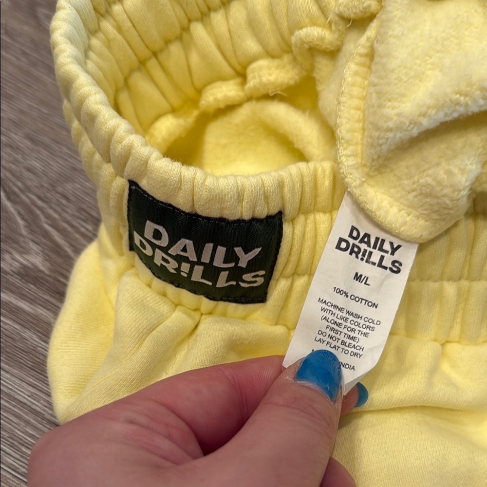 Daily Drills Unisex Fleece Joggers - Picture 2 of 4